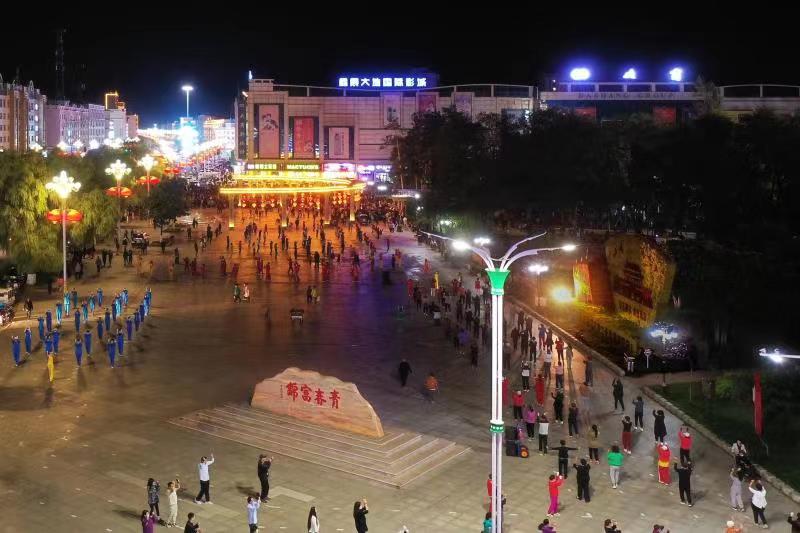 富錦老科協(xié)周占龍:青春富錦.jpg 富錦老科協(xié)周占龍:青春富錦.jpg